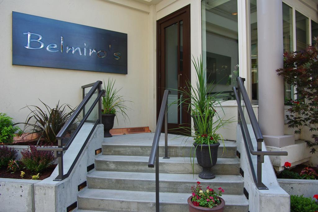 Doubletree By Hilton Hotel & Suites Victoria Zewnętrze zdjęcie