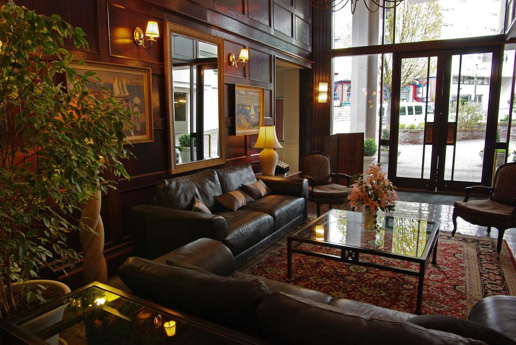 Doubletree By Hilton Hotel & Suites Victoria Zewnętrze zdjęcie